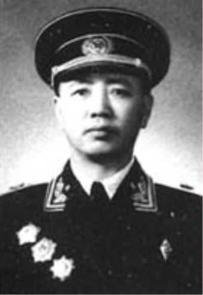 刘华清