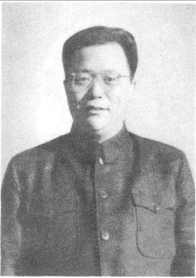 俞启威